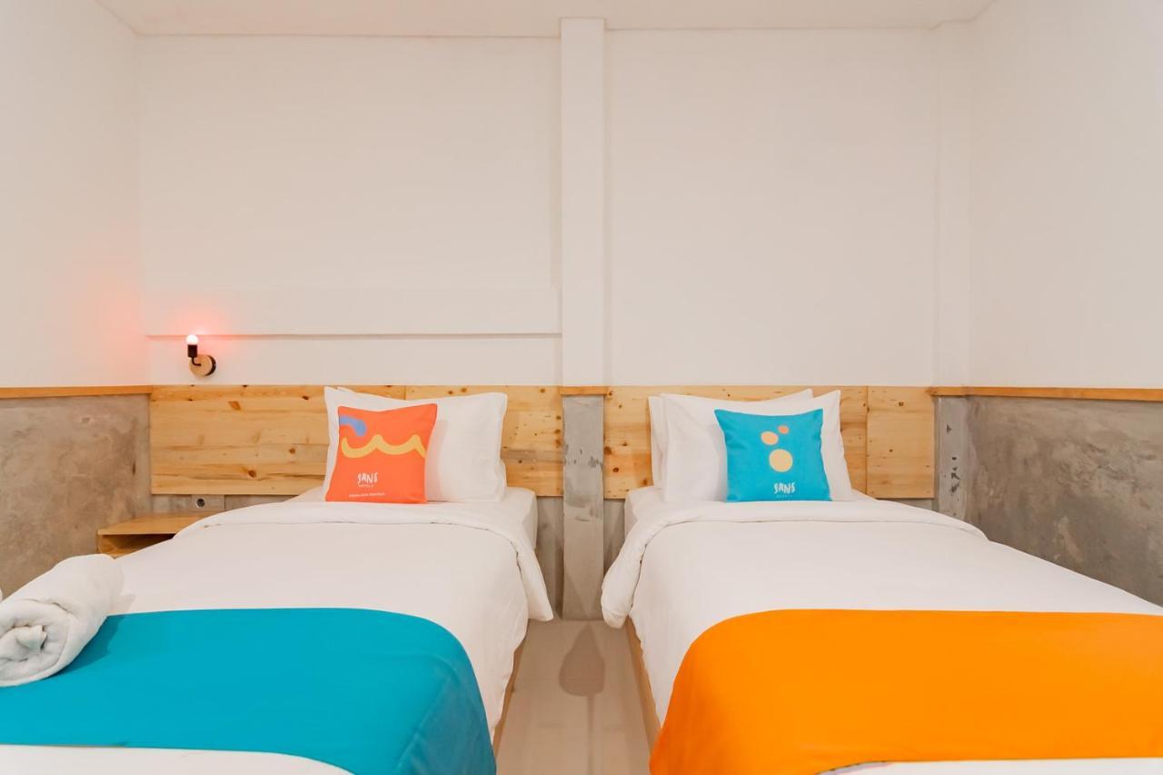 Sans Hotel Andalucia Pasteur בנדונג מראה חיצוני תמונה